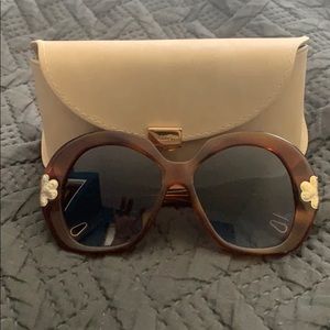 New never worn Chloe Sunglasses